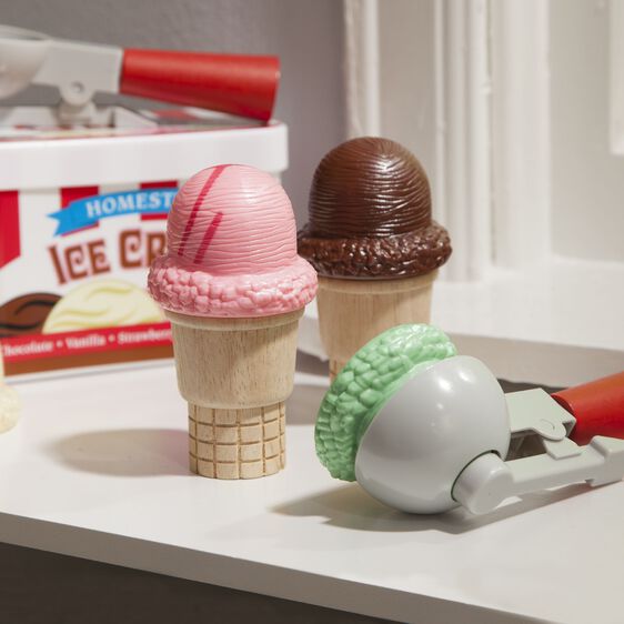 Melissa & Doug Cool Scoops Ice Creamery